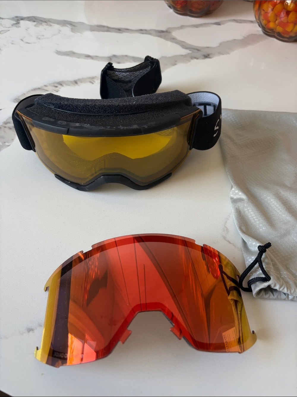 Black Ski/Snowboard Goggles with Yellow Lens and Red Replacement Lens